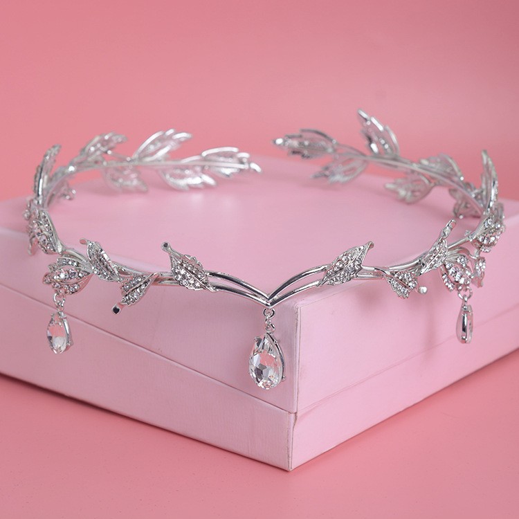 Luxury Crystal Crown Bridal Ha - огляд і ціна Aerith Cosplay Prop